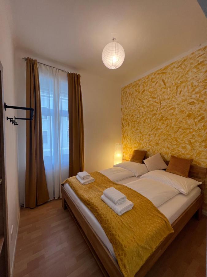 Spacious & Deluxe Big Apartment Near Prater Viena Exterior foto
